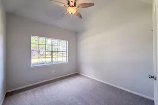 1102 Londonderry Ave, Friendswood, TX 77546 - Photo 13