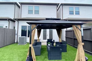 1711 Freeman St, Houston, TX 77009 - Photo 11