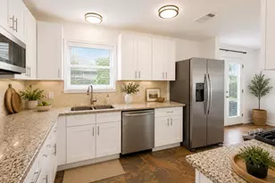 4907 Imperial St, Bellaire, TX 77401 - Photo 3