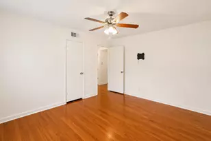 4907 Imperial St, Bellaire, TX 77401 - Photo 23
