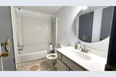 11889 Bobwhite Drive #834, Houston, TX 77035 - Photo 9