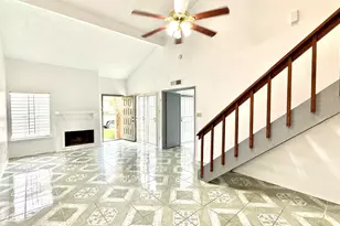 11889 Bob White Dr, Houston, TX 77035 - Photo 3