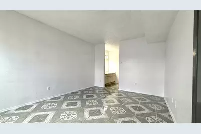 11889 Bobwhite Drive #834, Houston, TX 77035 - Photo 7