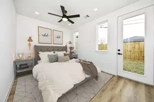 5201 Fairchild St, Houston, TX 77028 - Photo 25