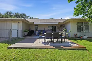 1614 Luza St, Bryan, TX 77802 - Photo 13
