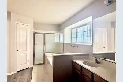 6626 Gentle Bend Drive, Houston, TX 77069 - Photo 15