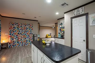 634 Kathy Street, Orange, TX 77632 - Photo 9