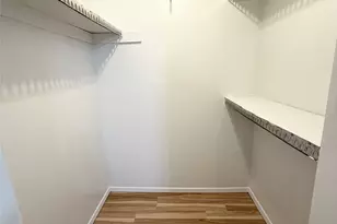 7040 Jetty Ln, Houston, TX 77072 - Photo 11