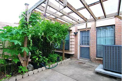 7040 Jetty Lane, Houston, TX 77072 - Photo 1