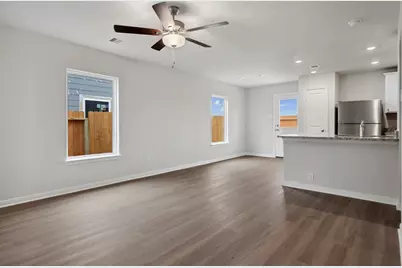 15810 Berry Hill Drive, Conroe, TX 77303 - Photo 3