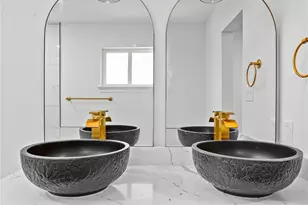 10602 Glenfield Ct, Houston, TX 77096 - Photo 33