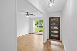10602 Glenfield Ct, Houston, TX 77096 - Photo 7