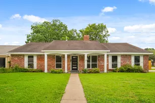 10602 Glenfield Ct, Houston, TX 77096 - Photo 1