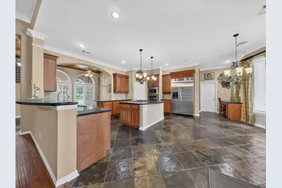 7023 Dusty Rose Circle, Sugar Land, TX 77479 - Photo 17