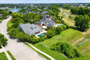 7023 Dusty Rose Cir, Sugar Land, TX 77479 - Photo 3