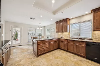 3407 Honeylocust Drive, Sugar Land, TX 77479 - Photo 9