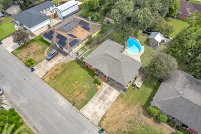 617 Catalpa Street, Angleton, TX 77515 - Photo 31