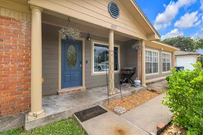 617 Catalpa Street, Angleton, TX 77515 - Photo 3