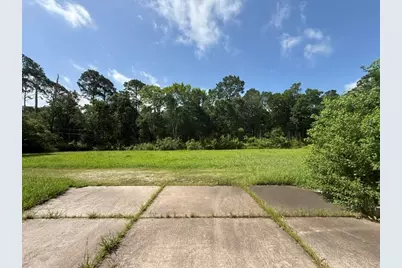 820 Avenue L, Dickinson, TX 77539 - Photo 21