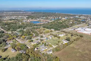 2616 Avenue H, Dickinson, TX 77539 - Photo 17