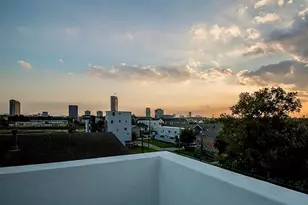 317 E 2nd St, Houston, TX 77007 - Photo 23