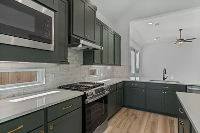 21915 Woodland Hawthorn Lane, Cypress, TX 77433 - Photo 5