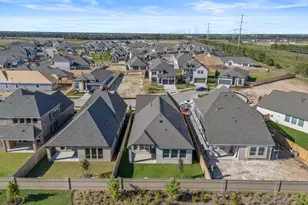 21915 Woodland Hawthorn Ln, Cypress, TX 77433 - Photo 31