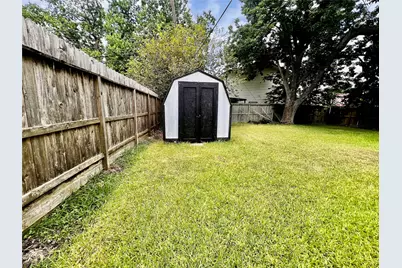 2102 Blueberry Lane, Pasadena, TX 77502 - Photo 21