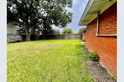 2102 Blueberry Lane, Pasadena, TX 77502 - Photo 23