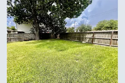 2102 Blueberry Lane, Pasadena, TX 77502 - Photo 19