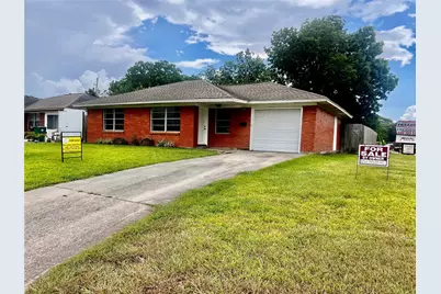 2102 Blueberry Lane, Pasadena, TX 77502 - Photo 1