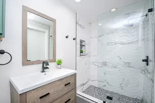 5217 Inker St, Houston, TX 77007 - Photo 11
