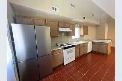 627 E 14th Street #C, Houston, TX 77008 - Photo 3