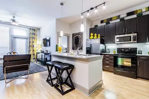 2525 S Voss Rd, Houston, TX 77057 - Photo 1