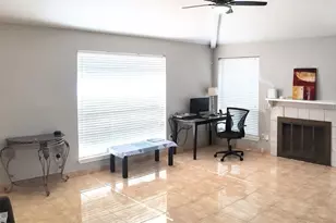 10070 Green Valley Ln, Houston, TX 77064 - Photo 13