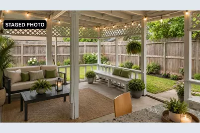10070 Green Valley Lane, Houston, TX 77064 - Photo 13