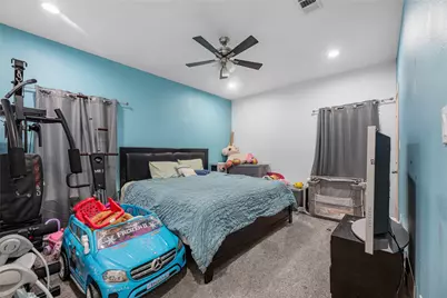 2233 Hoss Court, Conroe, TX 77306 - Photo 17