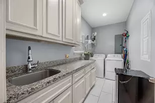 2233 Hoss Ct, Conroe, TX 77306 - Photo 21