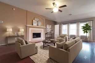 10115 Forest Spring Ln, Pearland, TX 77584 - Photo 3