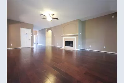 10115 Forest Spring Lane, Pearland, TX 77584 - Photo 5