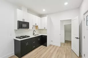 3510 Saltus St, Houston, TX 77003 - Photo 9