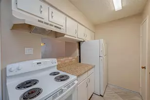 6410 Del Monte Dr, Houston, TX 77057 - Photo 15