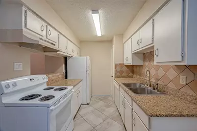 6410 Del Monte Drive #5, Houston, TX 77057 - Photo 13