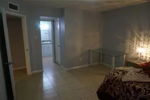 8427 Hearth Dr, Houston, TX 77054 - Photo 9