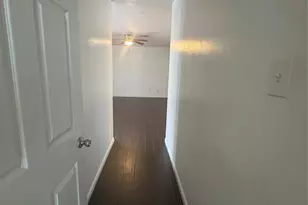 7838 Vickijohn Dr, Houston, TX 77071 - Photo 13