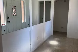 7838 Vickijohn Dr, Houston, TX 77071 - Photo 3