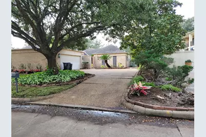 406 Fox Briar, Sugar Land, TX 77478 - Photo 1