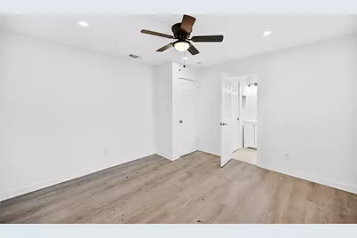 13815 Bay Gardens Drive Drive, Sugar Land, TX 77498 - Photo 21