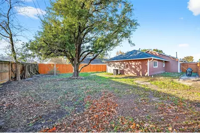 13815 Bay Gardens Drive Drive, Sugar Land, TX 77498 - Photo 9