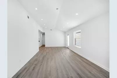 13815 Bay Gardens Drive Drive, Sugar Land, TX 77498 - Photo 3